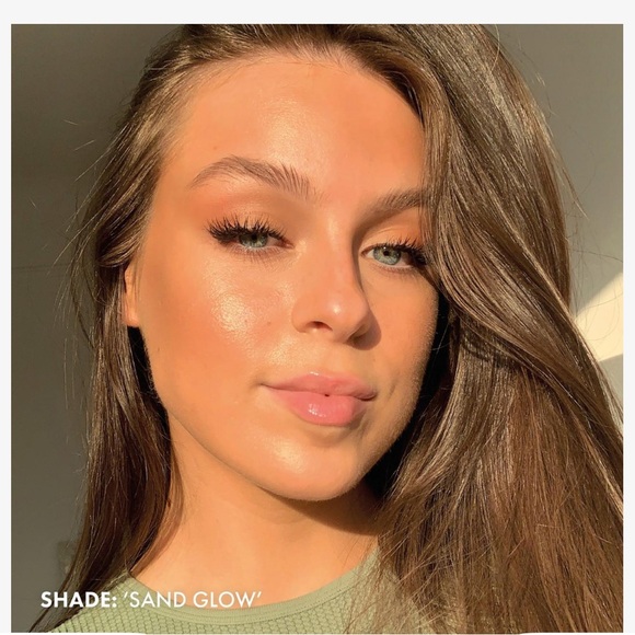 Iconic London Radiance Booster "Sand Glow" NIB - Picture 2 of 7